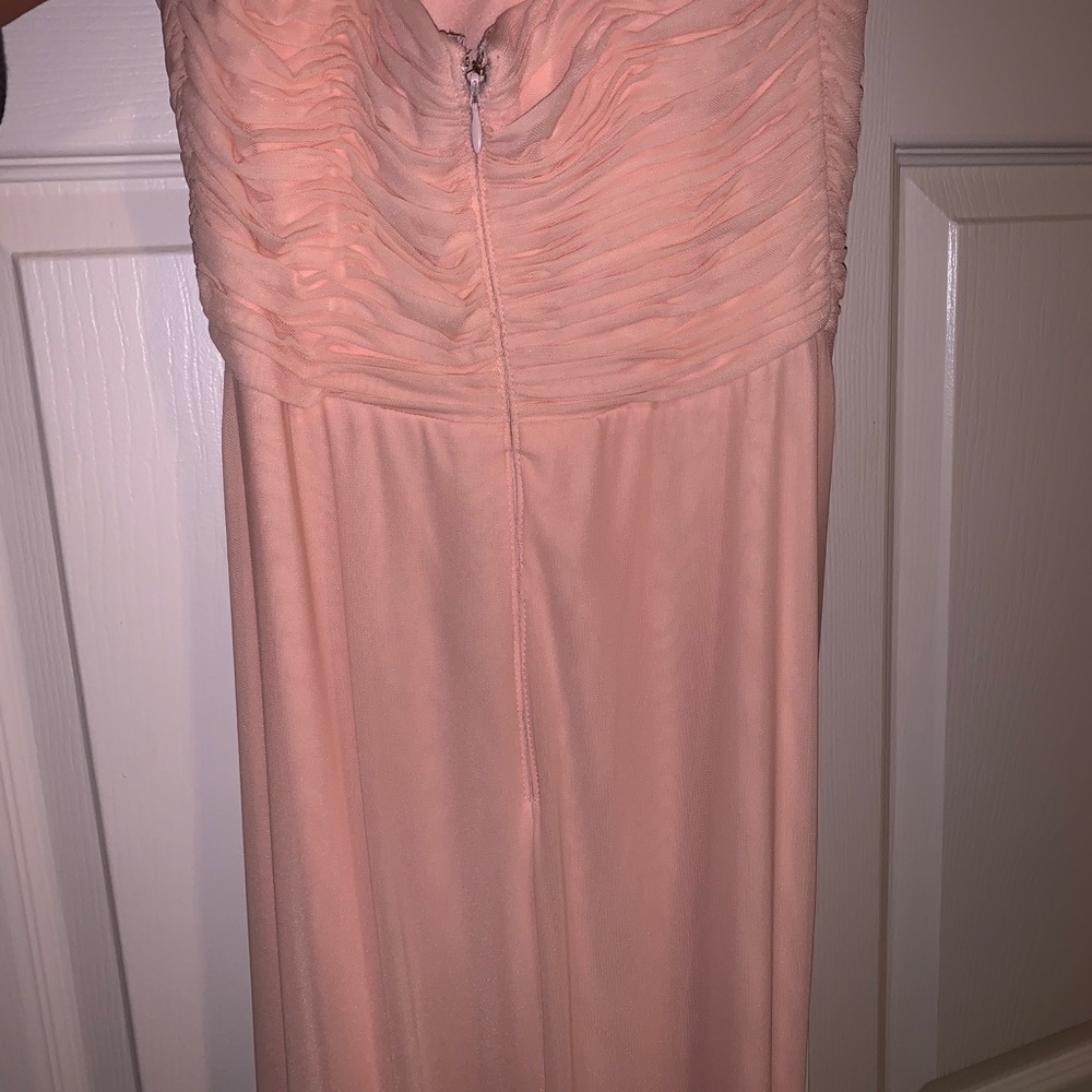 Beautiful gown - Picture 3 of 4
